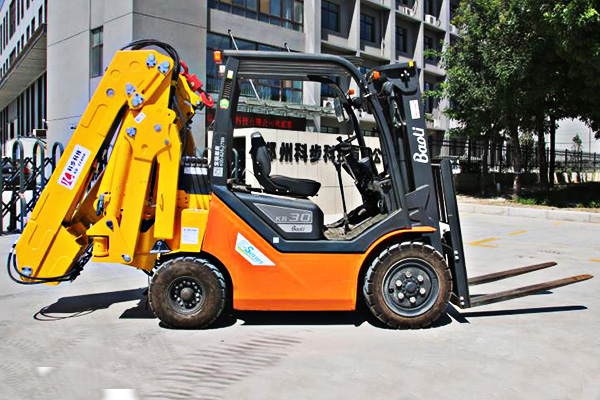 叉車吊車一體機(jī)價(jià)格多少錢